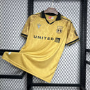 Camisa Wrexham Third 24/25 - Dourada